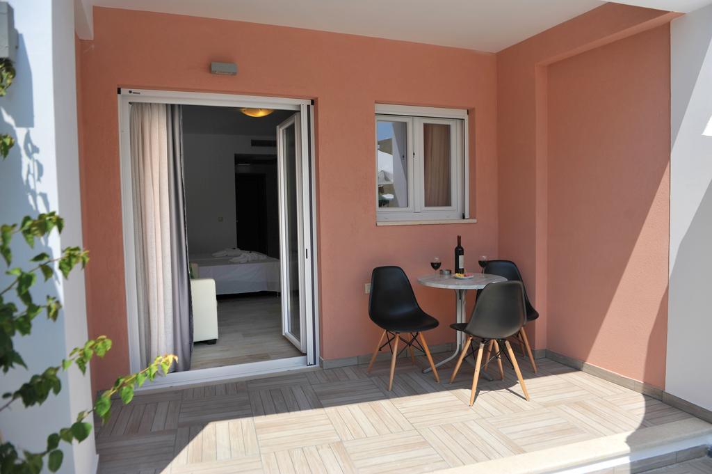 Aggelos Apartments & Deluxe Studios Nydri  Room photo